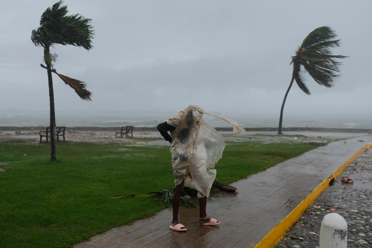 Jamaica expects the worst from Hurricane Melissa: ‘Total structural failure’