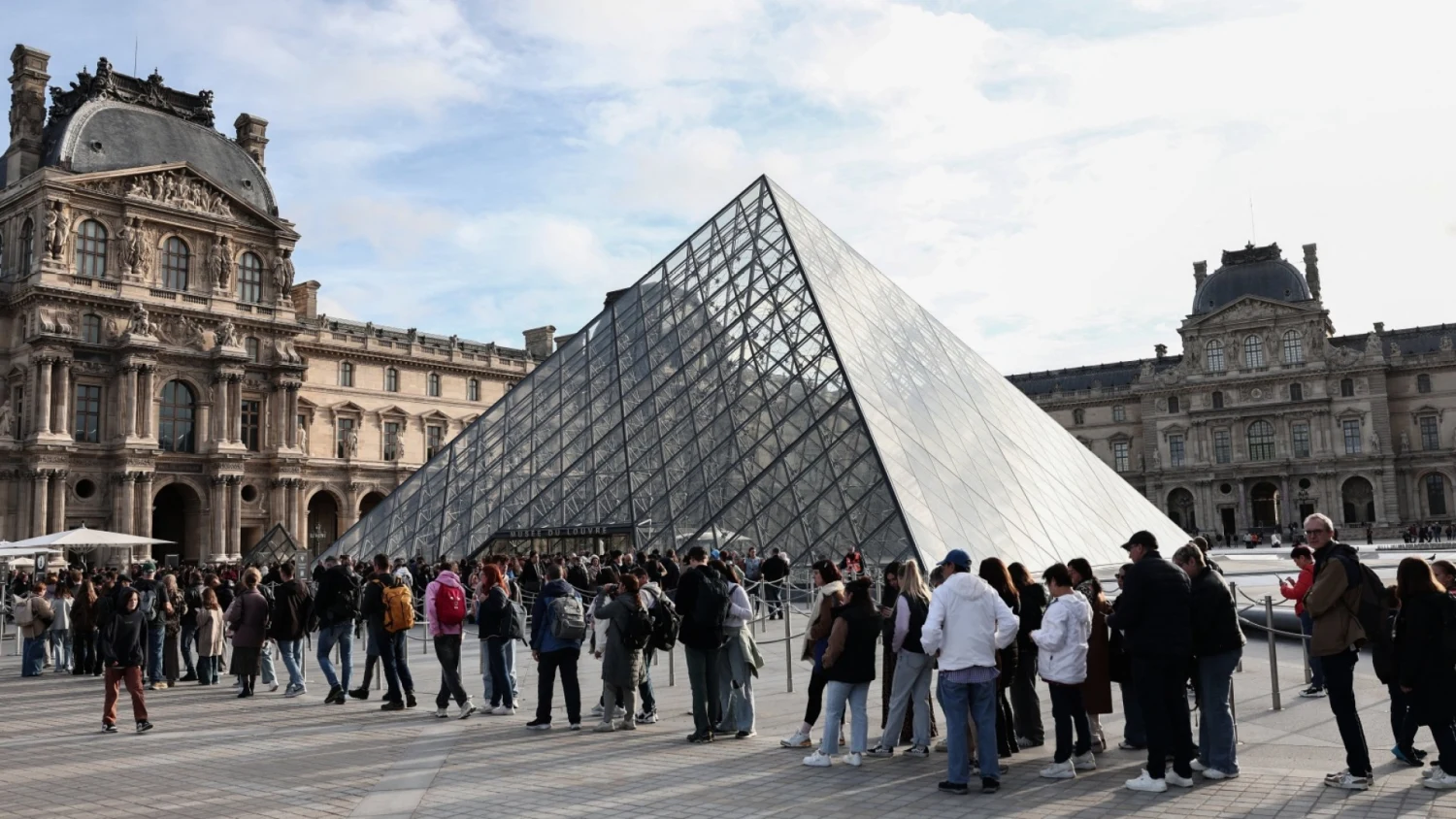 French Authorities Make Arrests in Louvre Heist