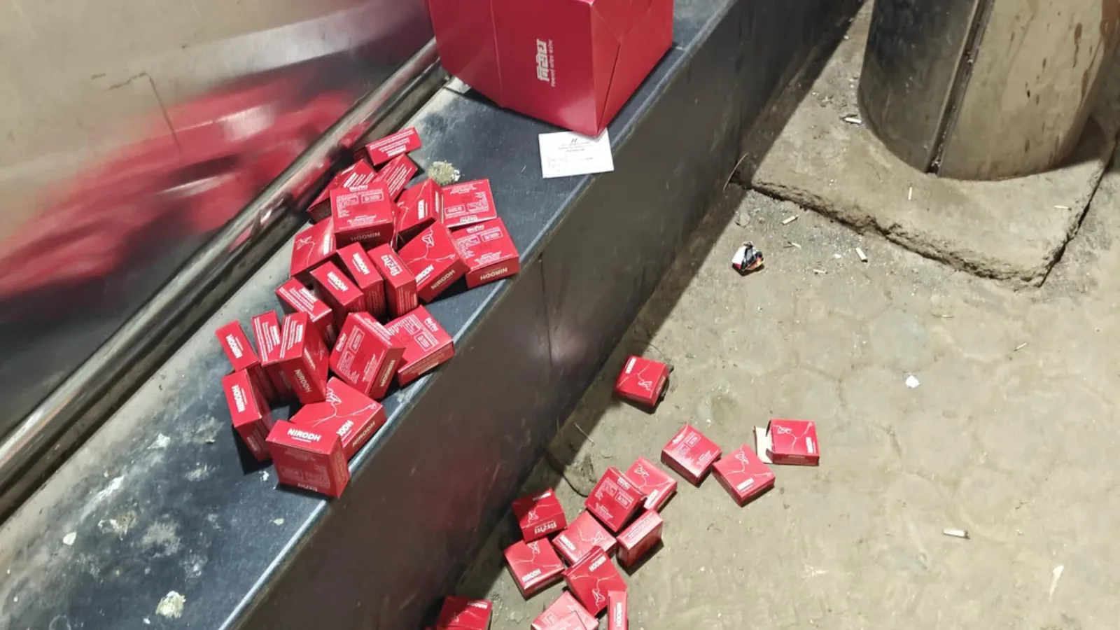 Delhi Metro Commute Takes An Unexpected Turn As Passenger Finds Large Box Of Condoms: ‘Kaunsa Station Hain Yeh?’
