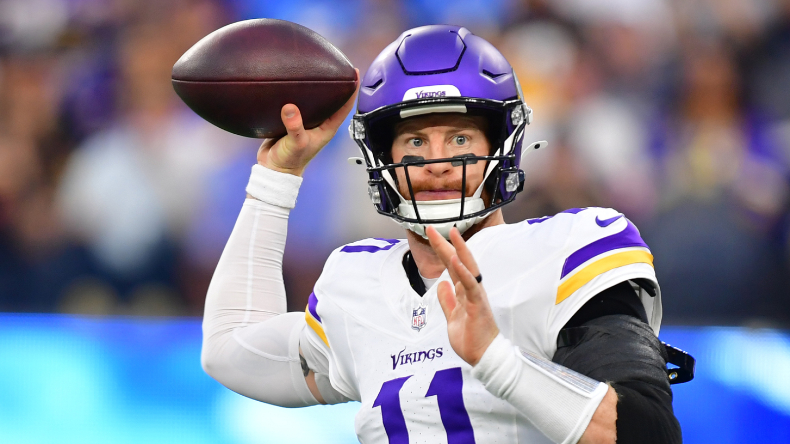 Wentz injury puts Vikings between rock and a hard place before deadline