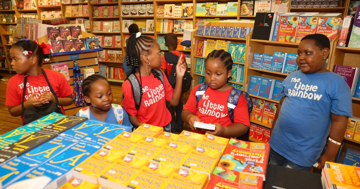 Logos Hope floating book fair makes stop in BVI to delight of students