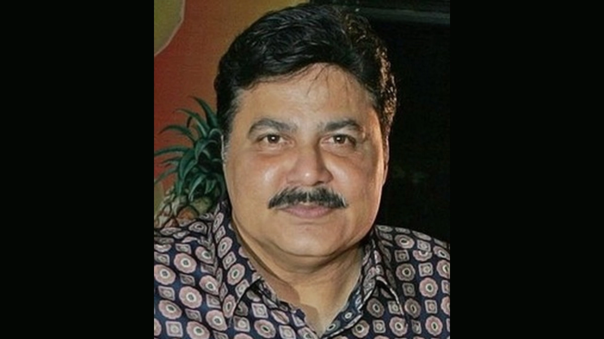 Satish Shah Funeral: ‘Sarabhai vs Sarabhai’ Co-Stars Rupali Ganguly, Sumeet Raghavan, Rajesh Kumar and Ratna Pathak Shah Attend Late Actor’s Last Rites (Watch Videos)