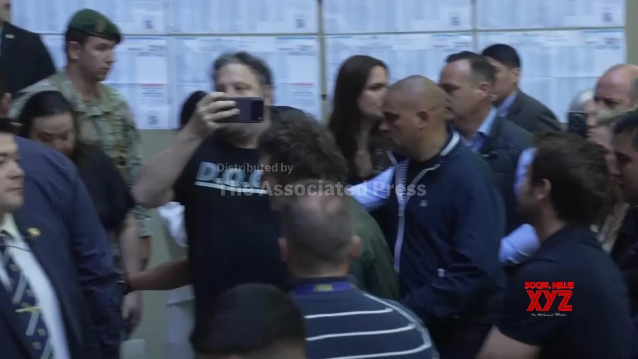 Argentina votes in midterm elections set to test President Milei’s mandate and US support (Video)