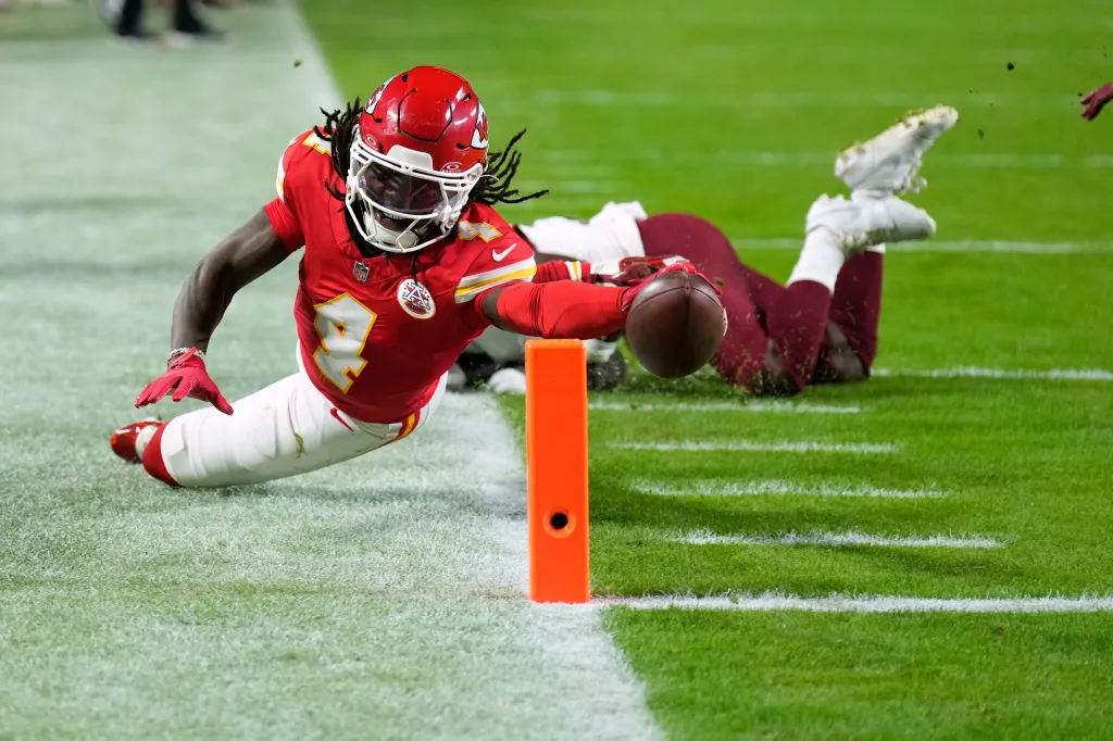 Commanders can’t handle Chiefs in second half