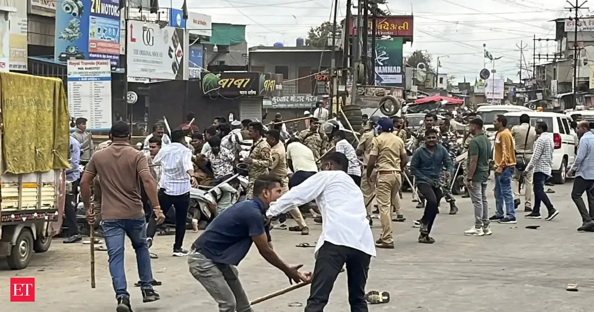Tension over 'I love Muhammad' graffiti on temple walls in UP's Aligarh