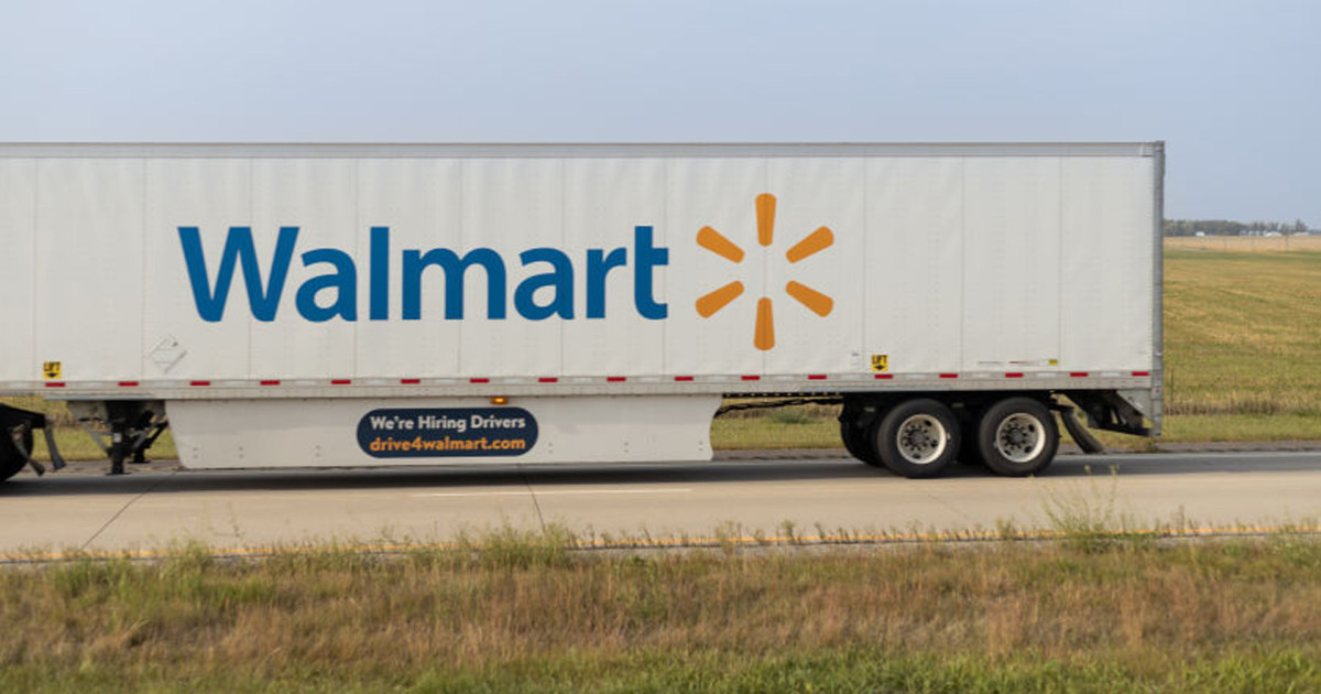 Walmart is selling a $340 Asus laptop and tablet for $279