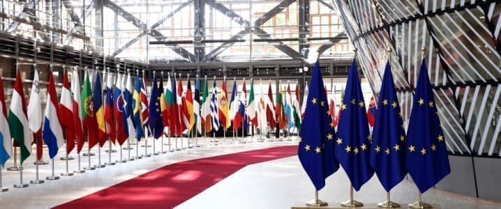 EU Climate Ambitions Face Mounting Political Opposition