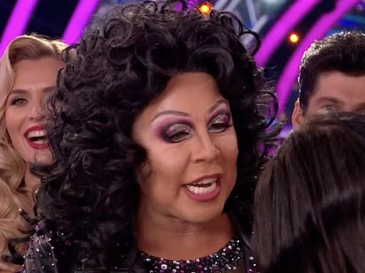 Strictly fans demand La Voix should replace Claudia Winkleman and Tess Daly