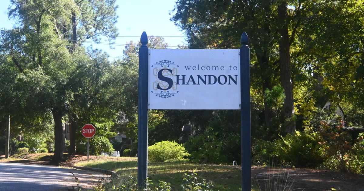 USC says student behavior has improved across Columbia. Neighbors say there's a bigger problem.