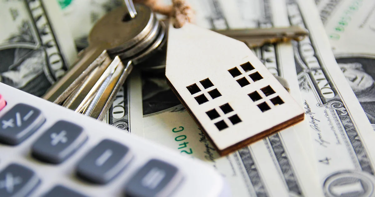 3 ways falling mortgage rates could impact the housing market (and homebuyers)