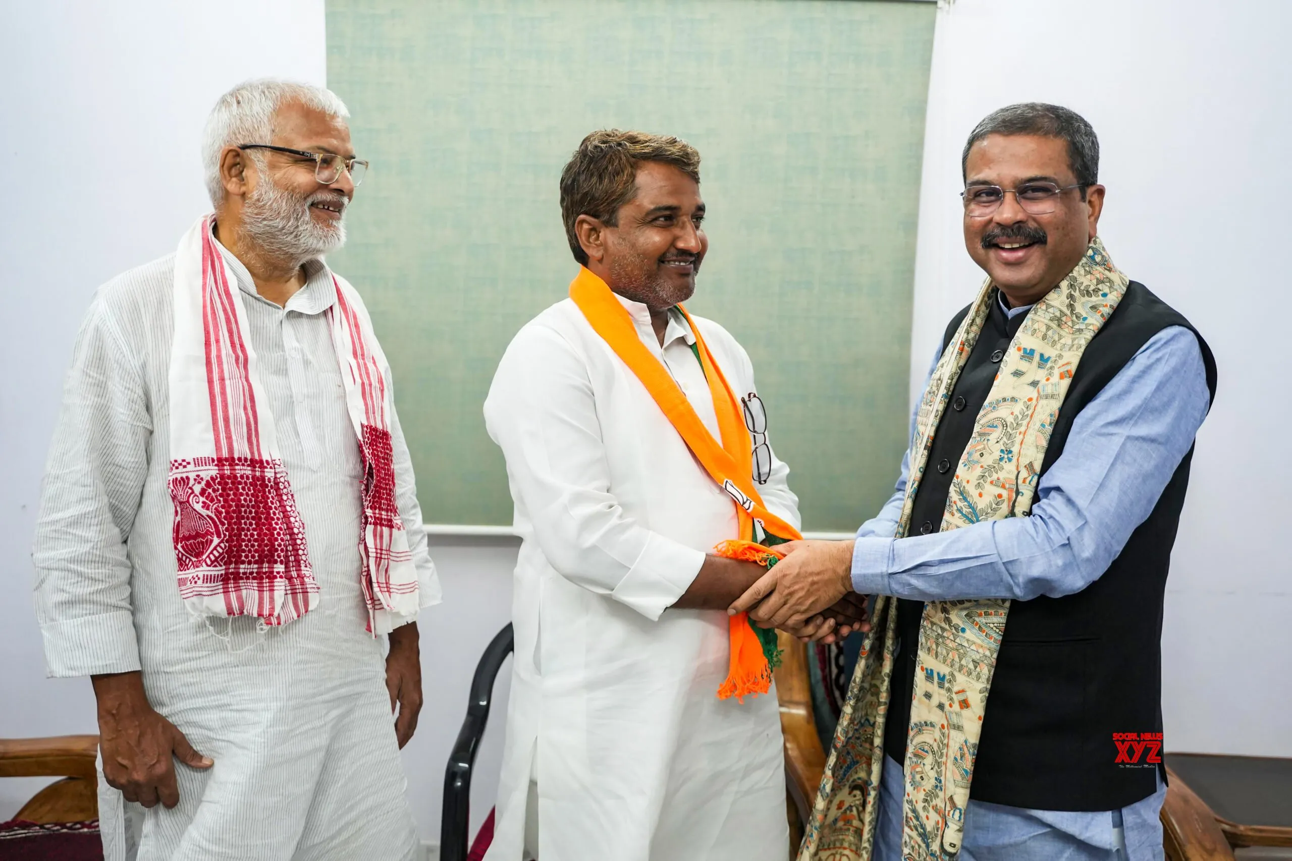 Patna: Bijendra Thakur Returns to BJP #Gallery