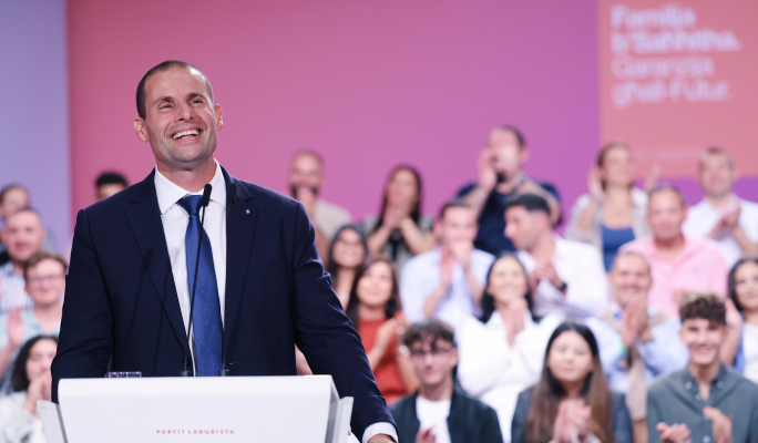 Abela promises massive budget as he slams PNs economic credibility