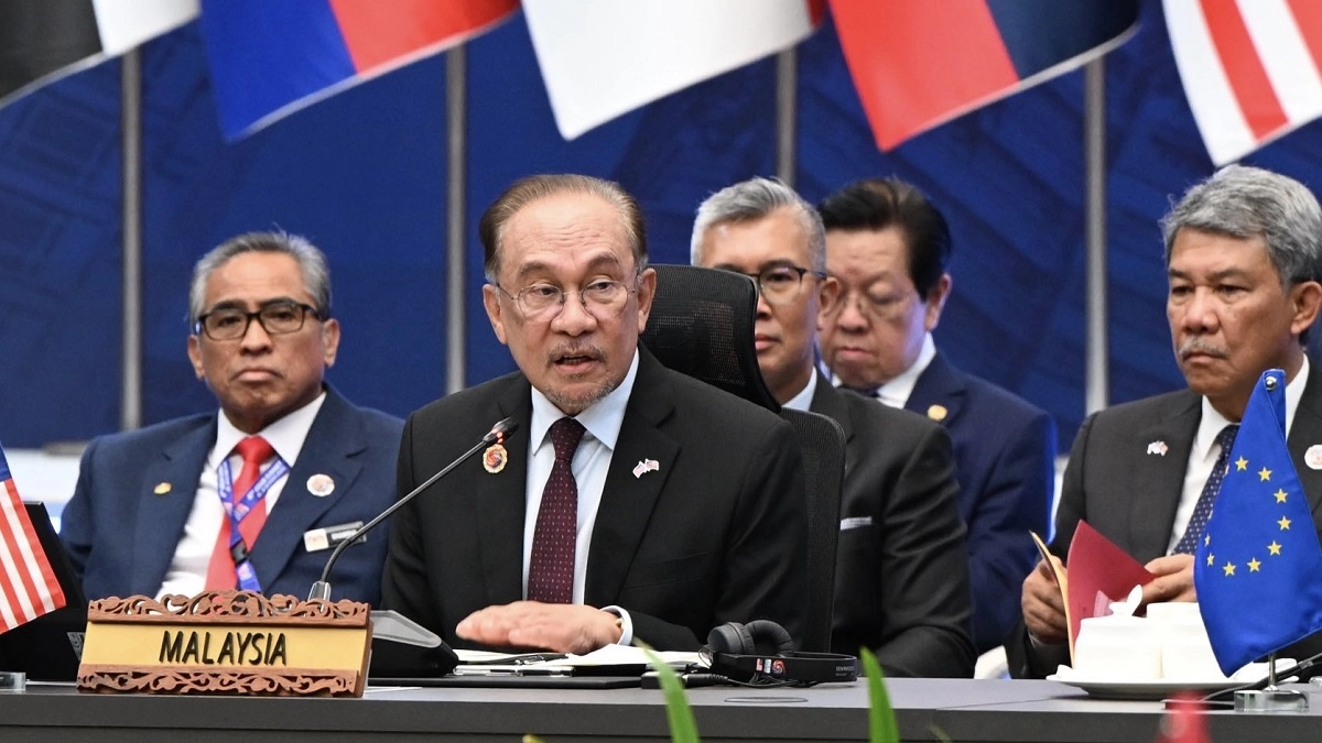 ASEAN-India Dialogue Relations Remain a Force for Stability, Says Malaysian PM Anwar Ibrahim (See Pics)