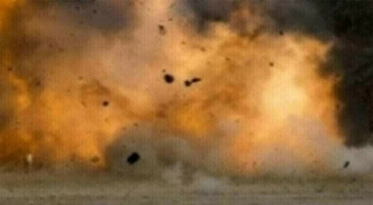 4 get burn injuries in gas explosion