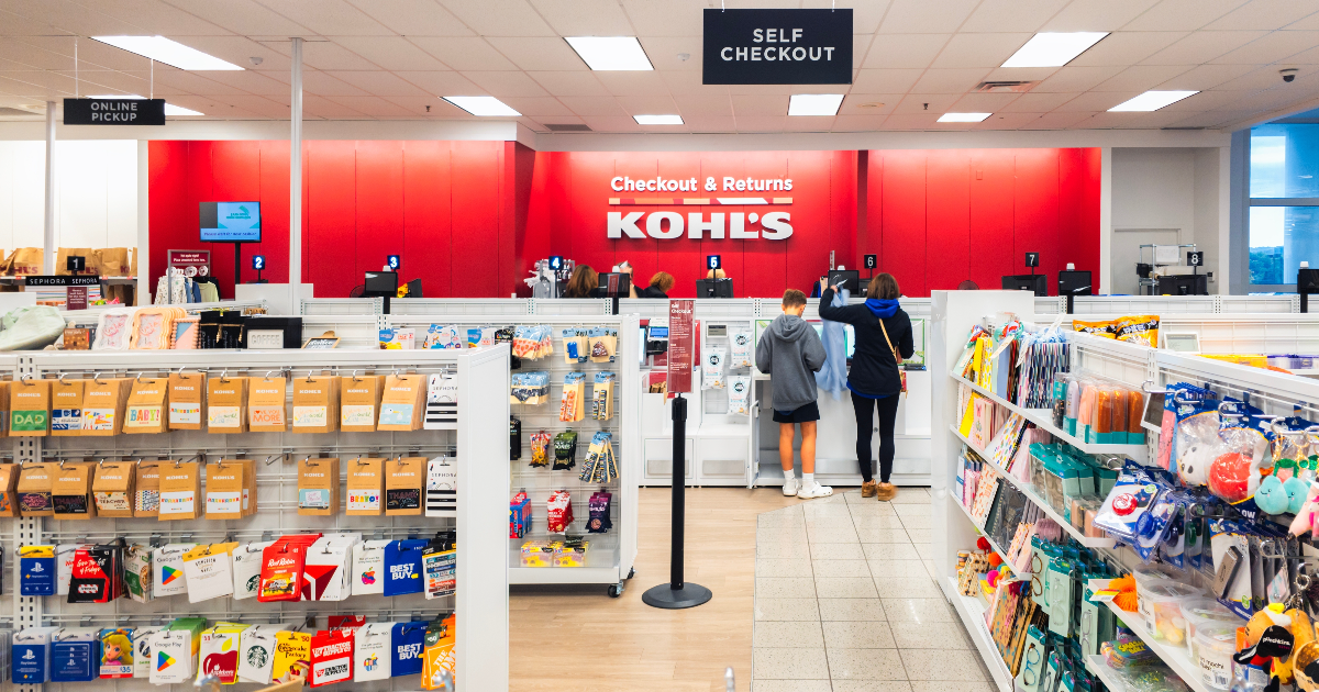 Kohl's' Tek Gear Fleece Sweatshirt Is a Customer Fave-Here's Why