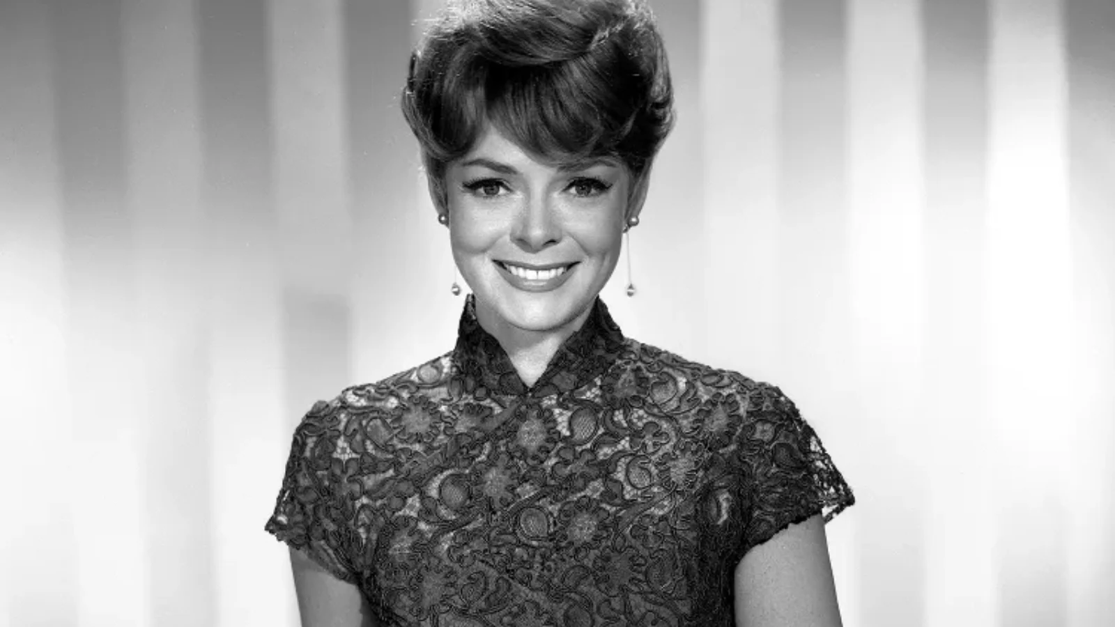 June Lockhart, Lassie And Lost In Space Actress, Dies At 100
