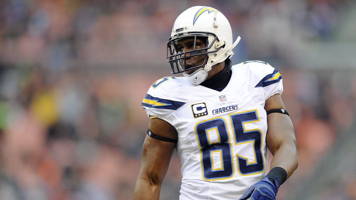 Ex-NFL star Antonio Gates allegedly involved in Mafia-led gambling ring as shocking NBA scandal escalates