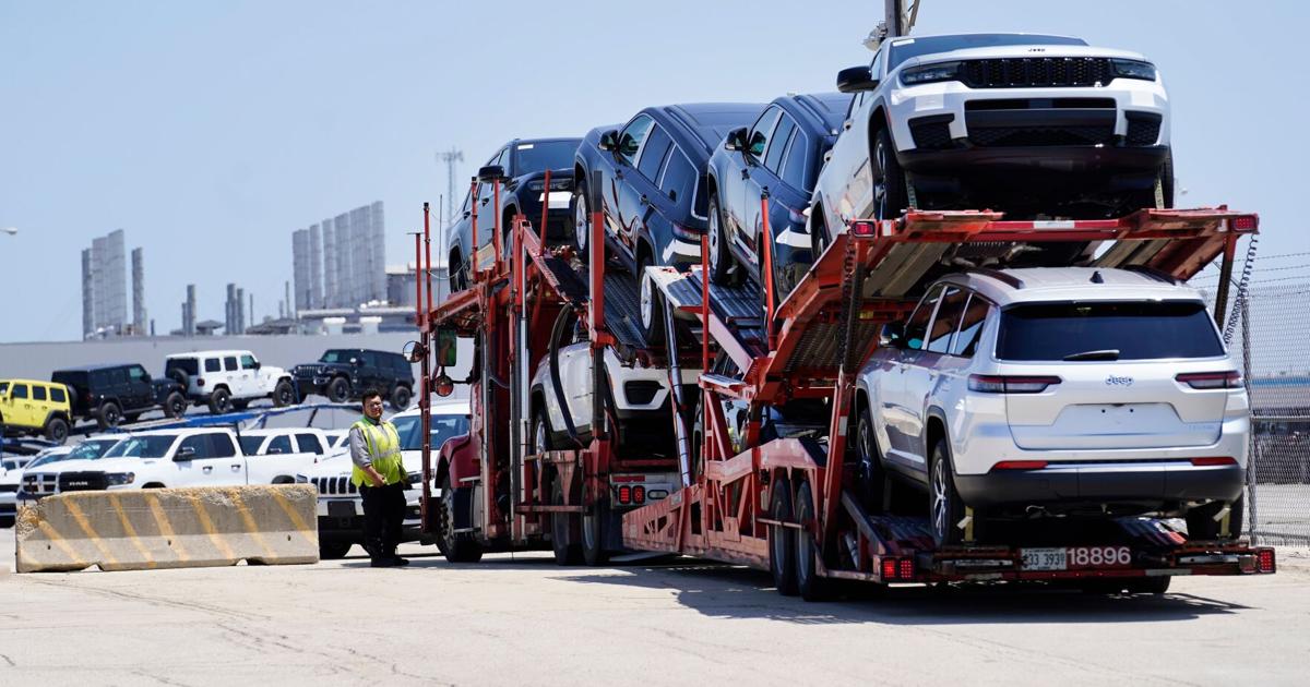 'A serious shock.' U.S. trade talks are on the verge of falling apart. Could that push Canada into recession?