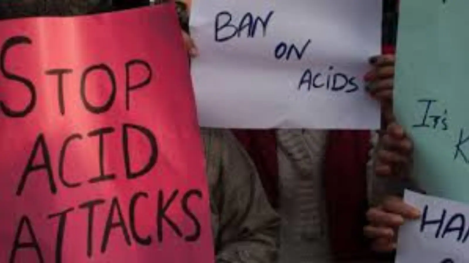 Acid Attack On 21-Year-Old Woman Near Delhi College, Police Launch Manhunt