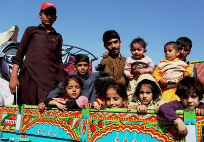 Pakistan intensifies crackdown on Afghan refugees amid rising tensions with Kabul