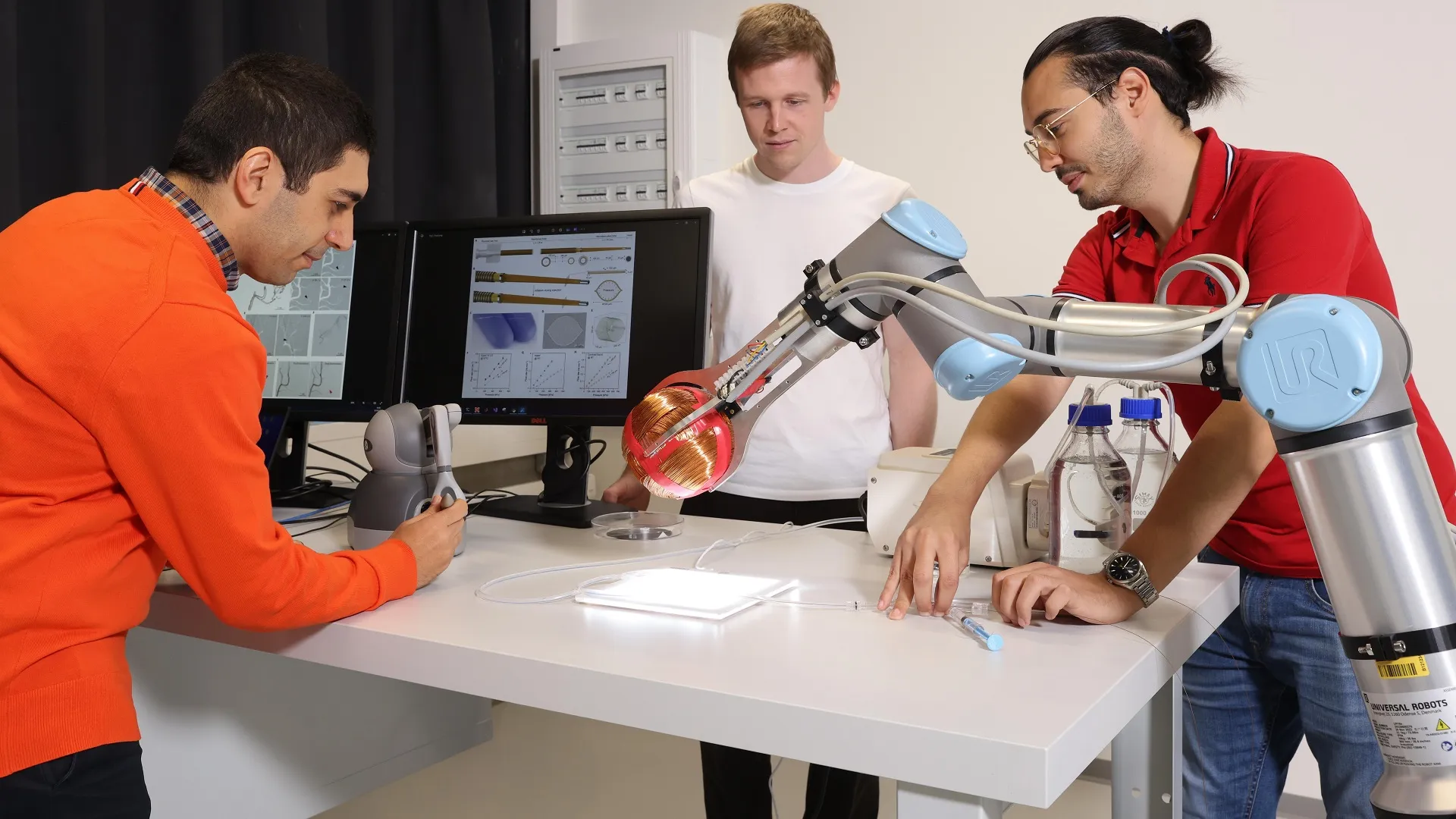 Magnetic microcatheter rides blood flow for deeper vessel access