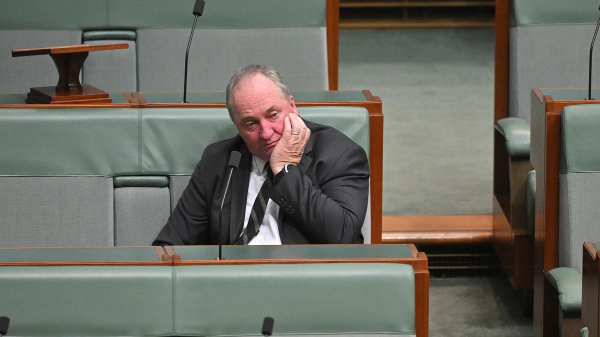 ‘Free agent’ Barnaby Joyce snubs Nationals meeting amid net zero stance, as One Nation change feeds rumours