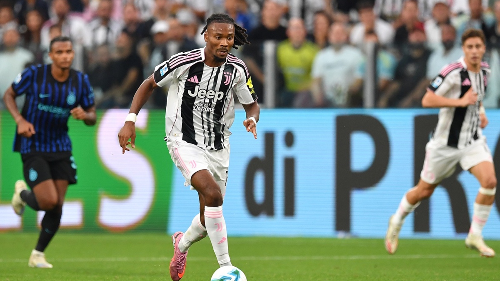 Arsenal is showing interest in impressive Juventus star