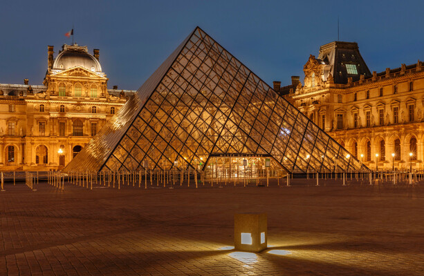 Two men arrested by French police over brazen Louvre heist