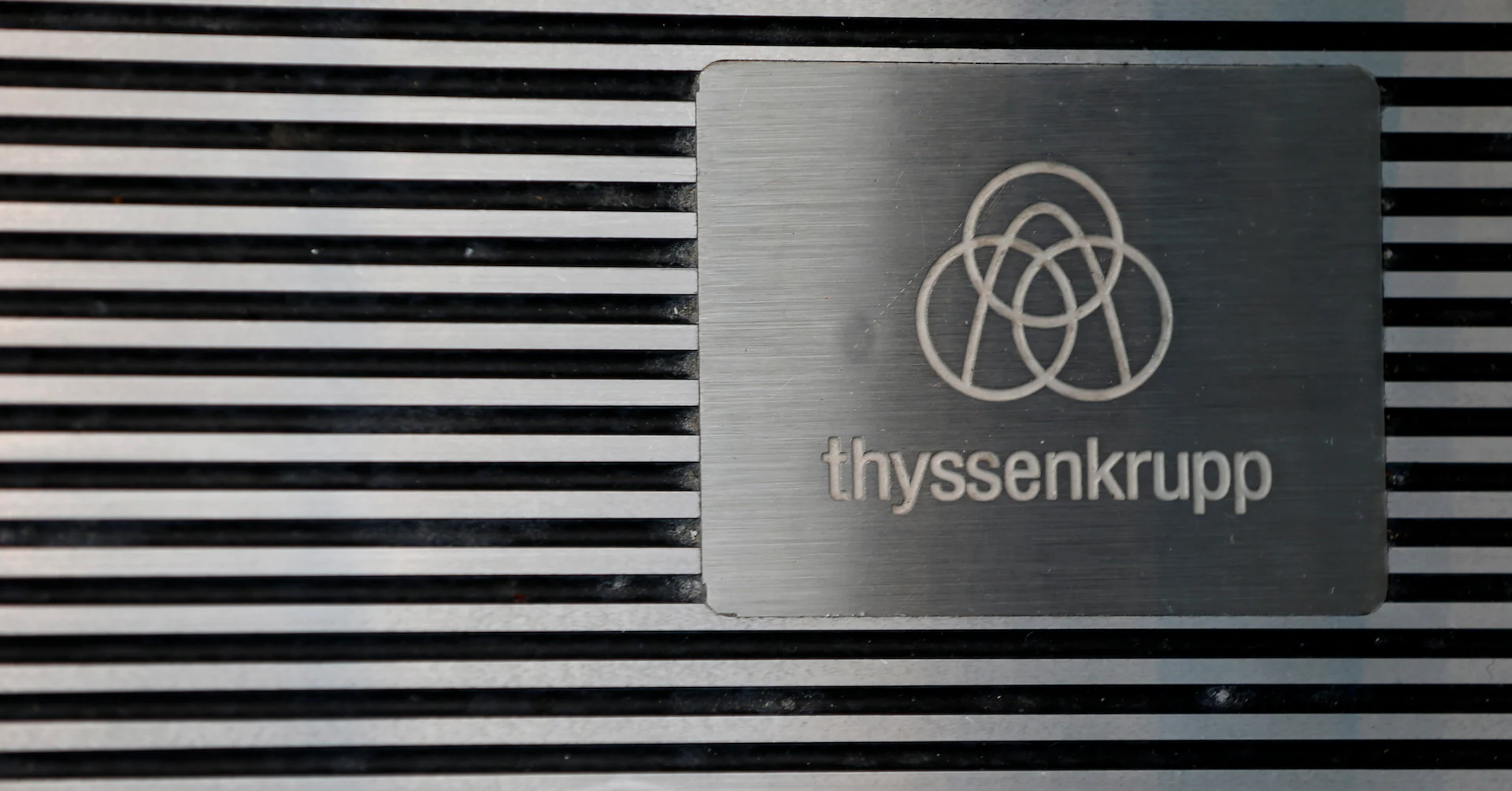Head of Thyssenkrupp steel unit to leave, sources say