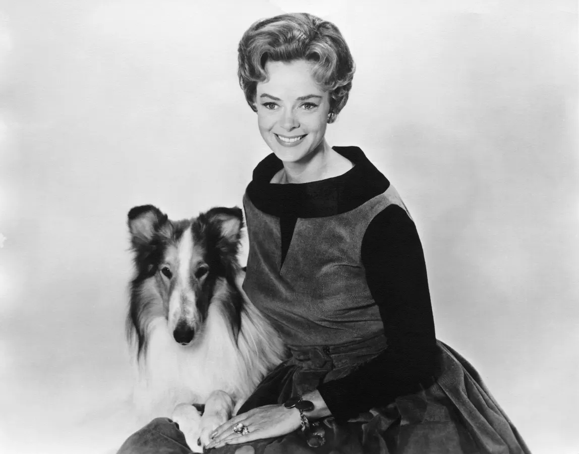 June Lockhart Dies: Photos Of ‘Lassie’ And ‘Lost In Space’ Star’s Life And Career