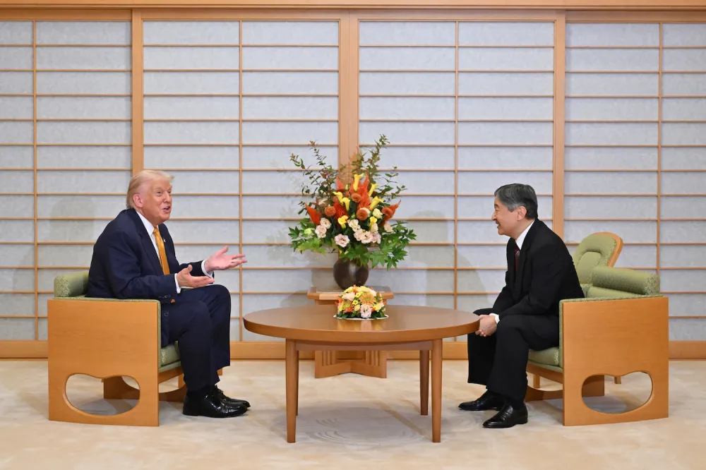 Trump Visits Japan to Meet Takaichi, Discuss Trade and Security