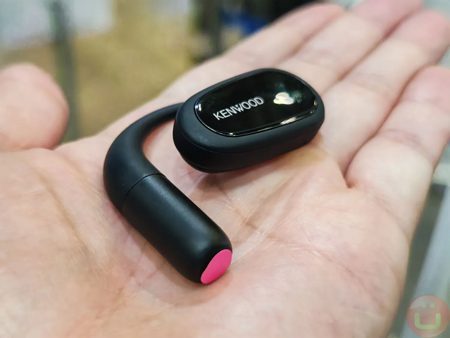 JVCKENWOOD Showcased Updated AI Earbud with Built-in Camera at CEATEC 2025
