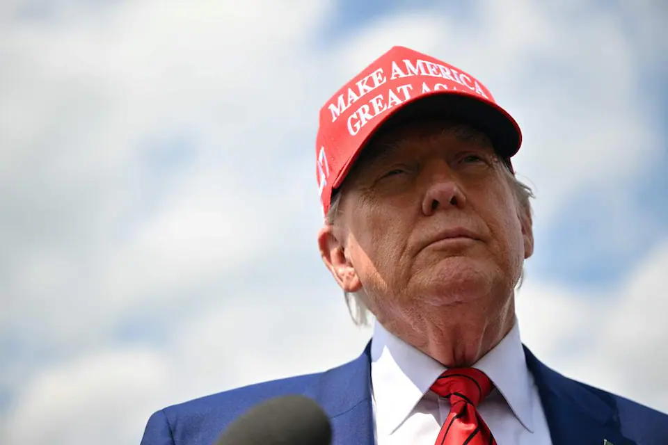 Visite de Trump au Japon: pick-ups, balles de golf, gaz russe et investissements