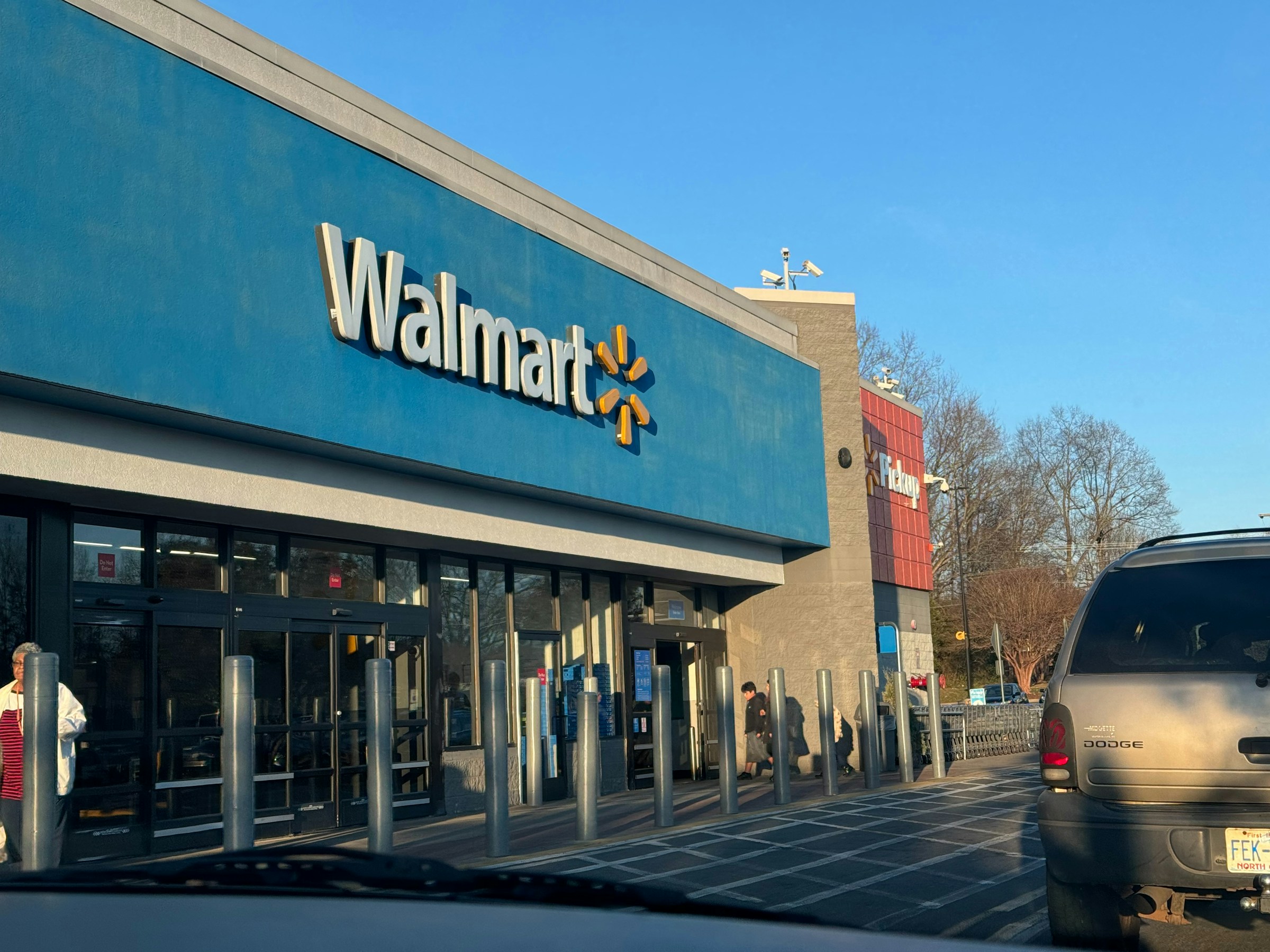 Walmart's 2025 Black Friday Arrives Early: Gifts Under $20 and Up to 60% Off