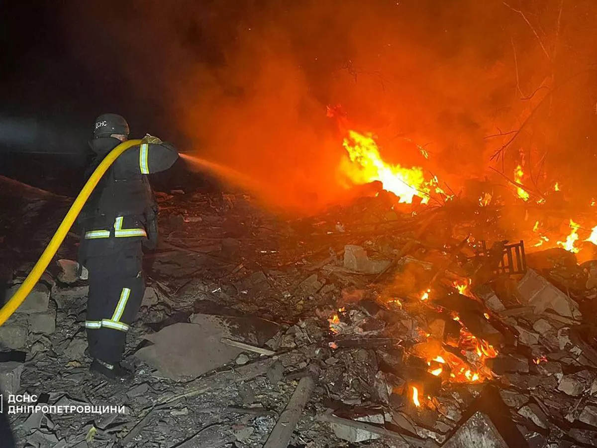 Massive explosion as Putin's forces destroy key Kyiv power station