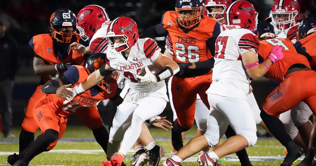 Connolly Cup honorees for Week 8 in WNY high school football