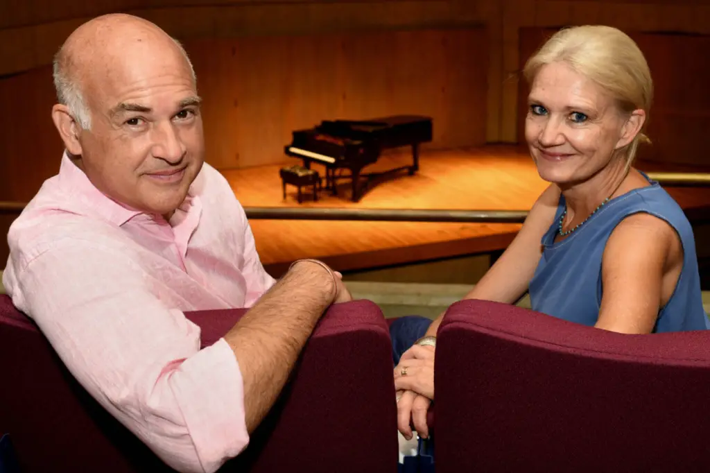 Vancouver Island’s opera power couple sing their own tune of love