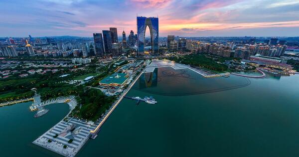 Economic Watch: 35 years on, China-Singapore remain more forward-looking than ever