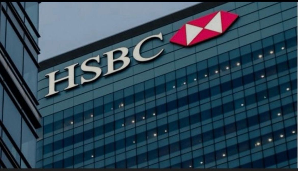 HSBC to review retail banking business in Egypt
