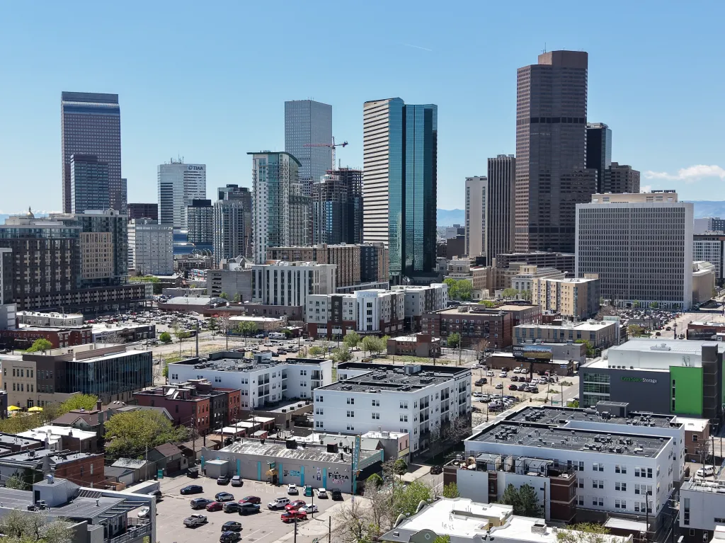 Checkr, Chevron decisions push downtown Denver vacancy up again in Q3