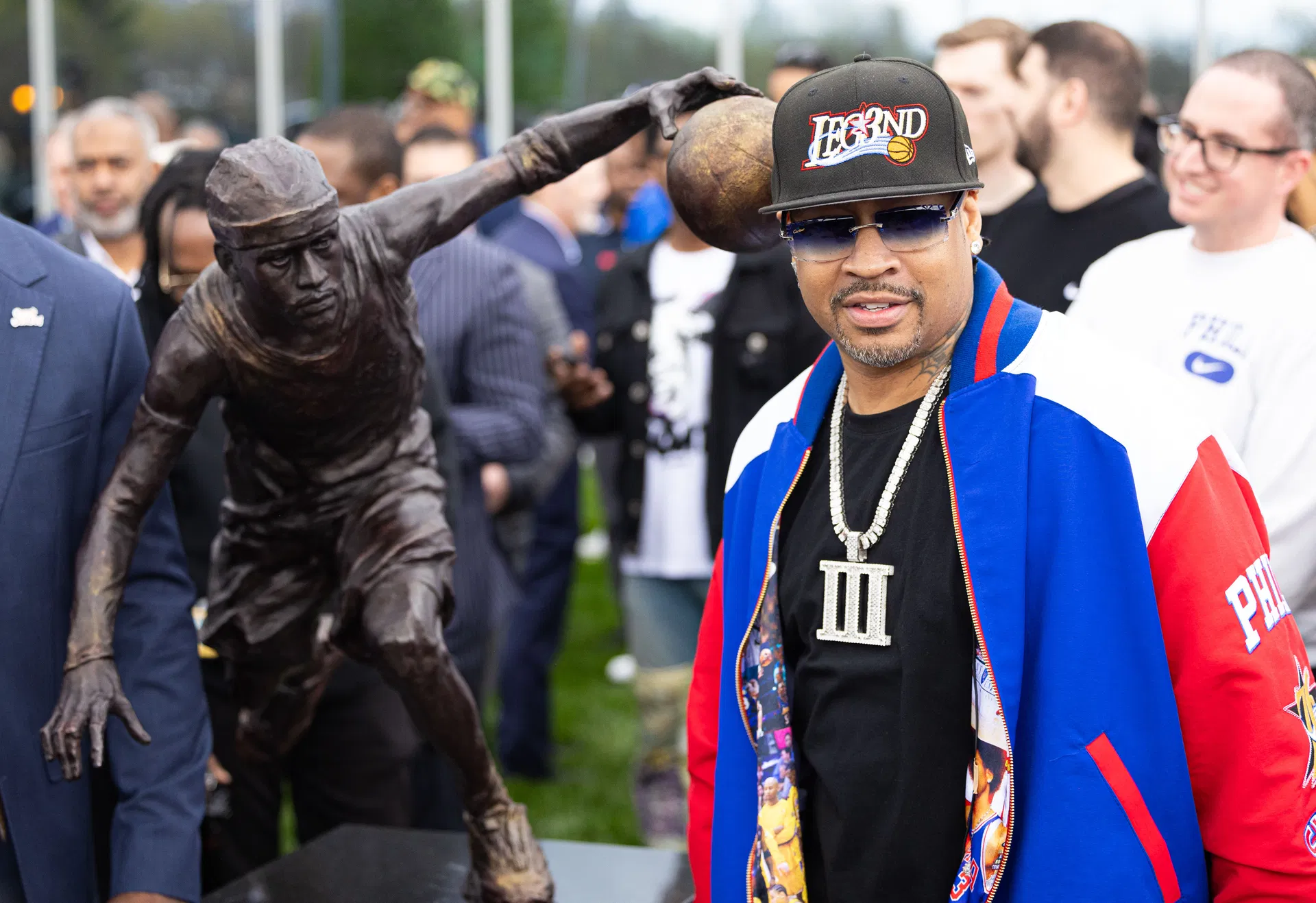 Allen Iverson makes his loyalty known to AFC team despite being lifelong Cowboys fan