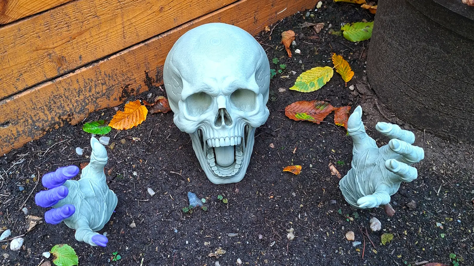 These 3D-printable Halloween props look straight out of a horror movie