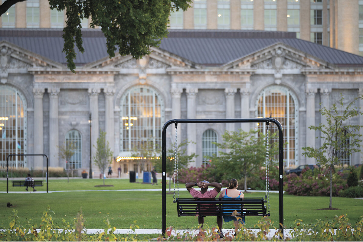 As violent crime continues to fall, Detroit residents hail community bonds