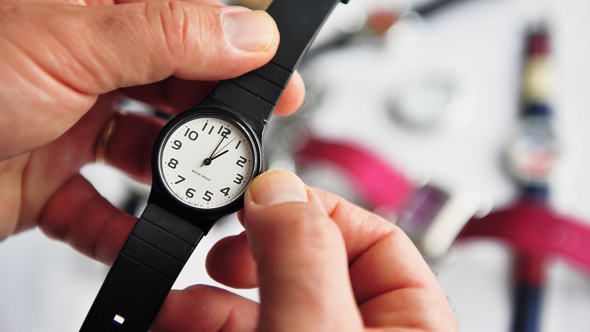 Has the time come to stop changing the clocks? Top scientists call for Daylight Saving Time to be DITCHED entirely - amid fears it fuels a rise in cancer, traffic accidents, and sleep issues