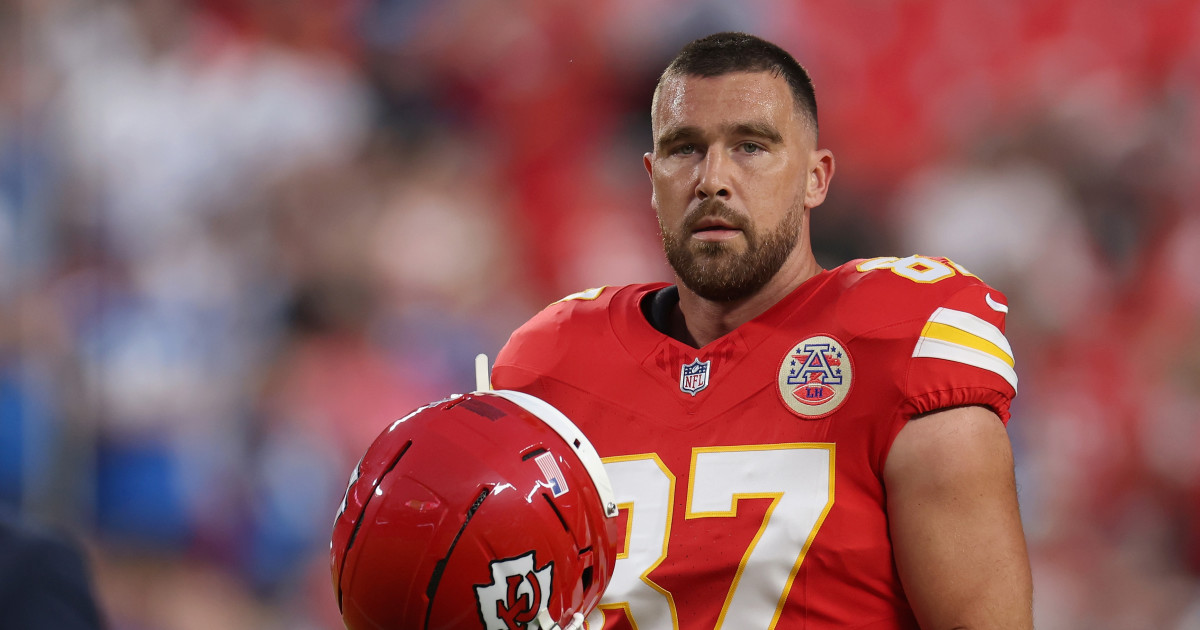 ‘Happy Days’ Actor Sends Message to Travis Kelce After Chiefs Star Made History