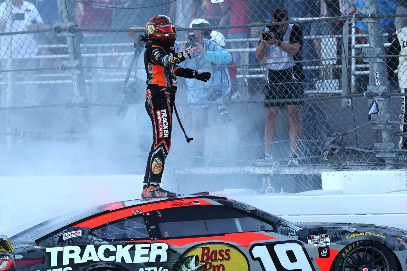 NASCAR’s Chase Briscoe Gets Championship Advice From Hero Tony Stewart