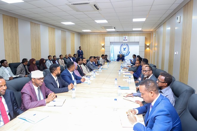 President Mohamud inspects immigration agency to review modernization efforts