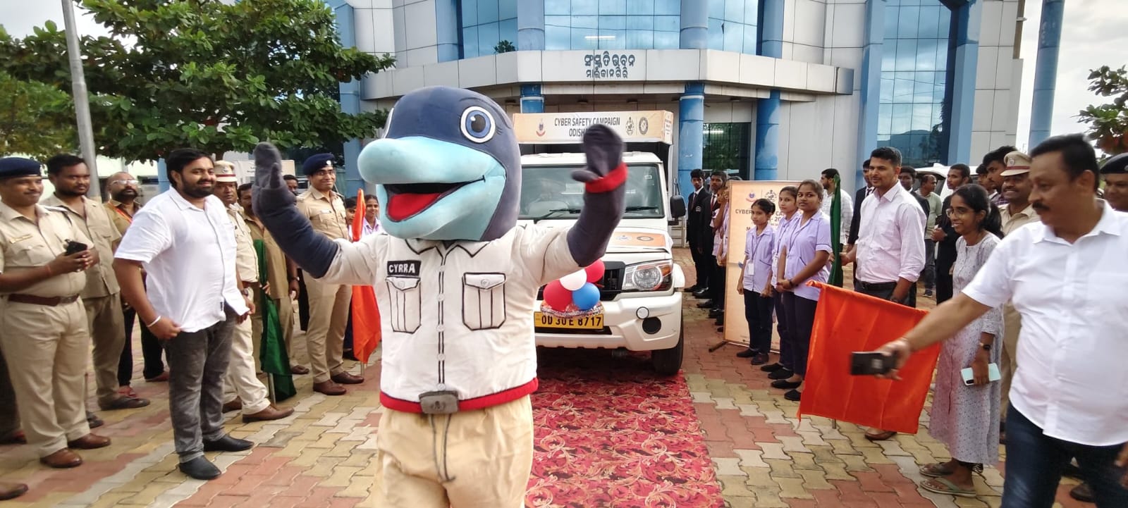 Odisha Police’s Cyber Raths Roll Out: Over 2.5 Lakh Join Fight Against Online Dangers!