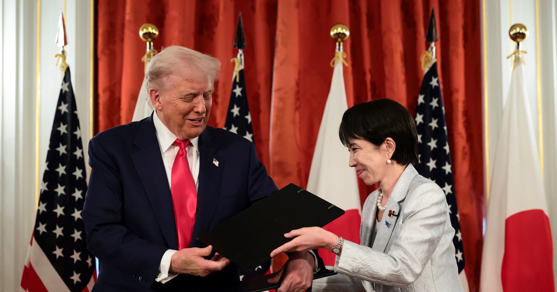 With golfing gifts, Japan PM invokes Abe's legacy to forge Trump bond