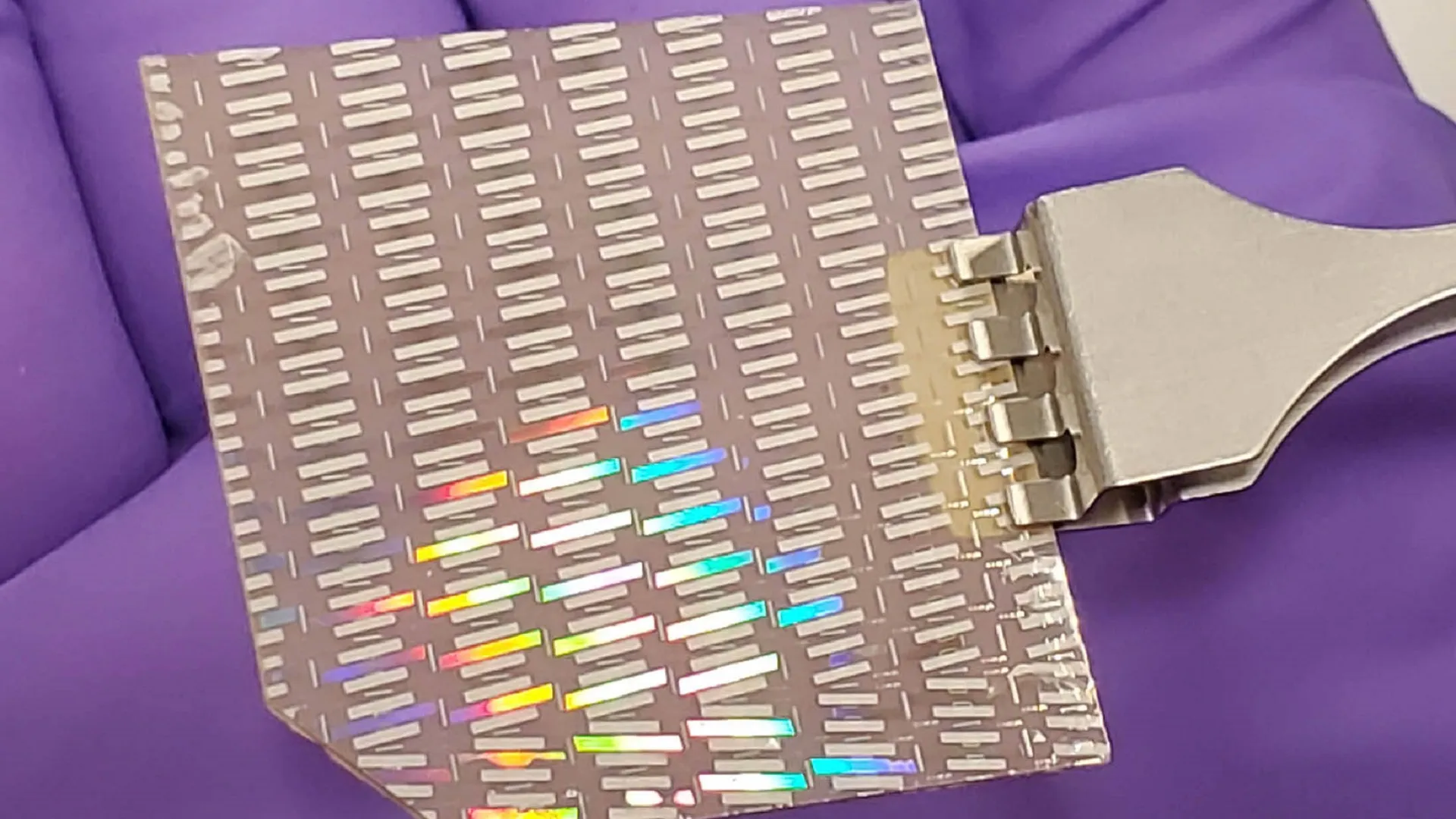 New microsensors for nuclear reactors can endure 1,832°F, radiation